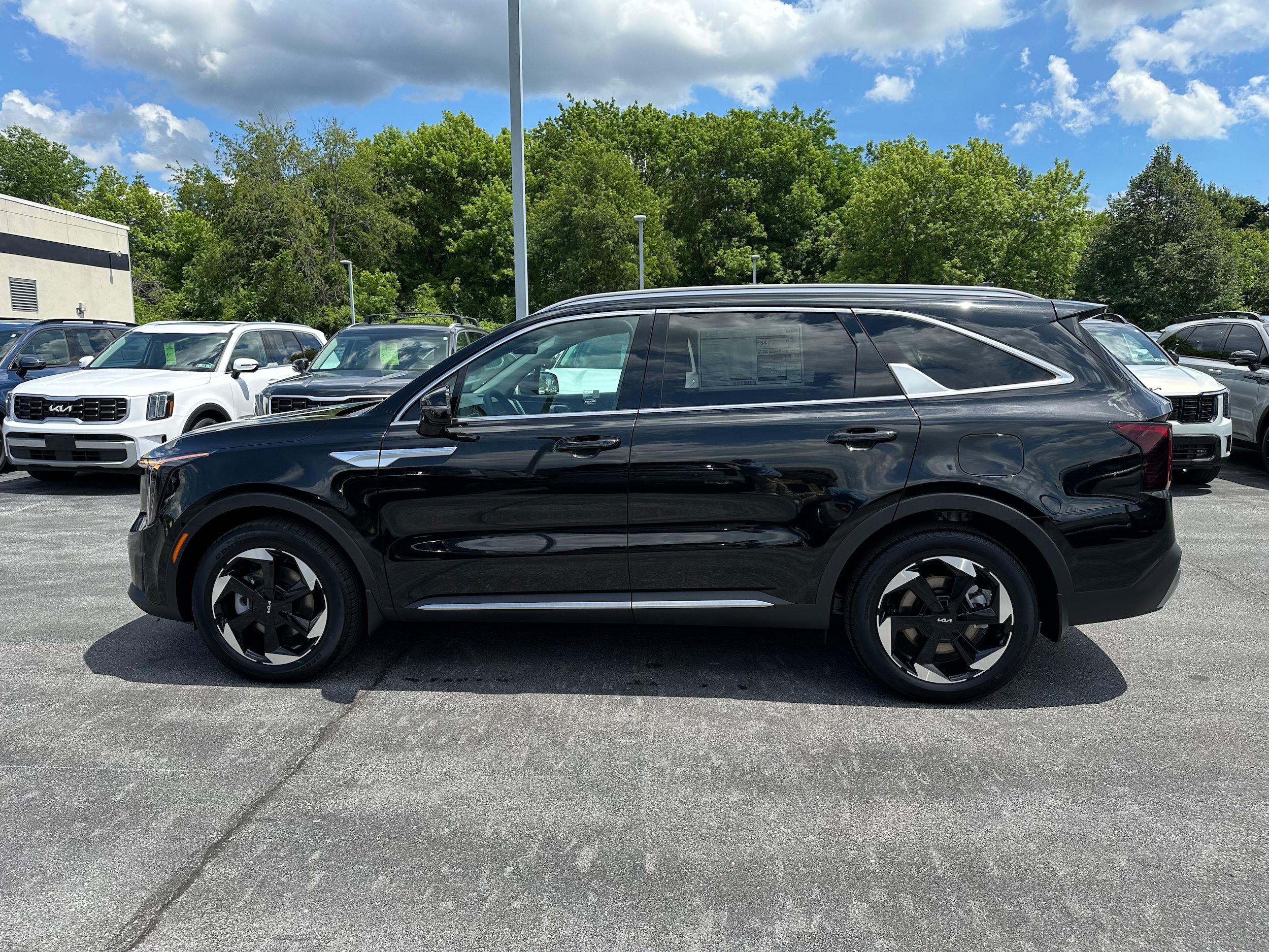 New 2026 Kia Sorento EX AWD/4WD image 8