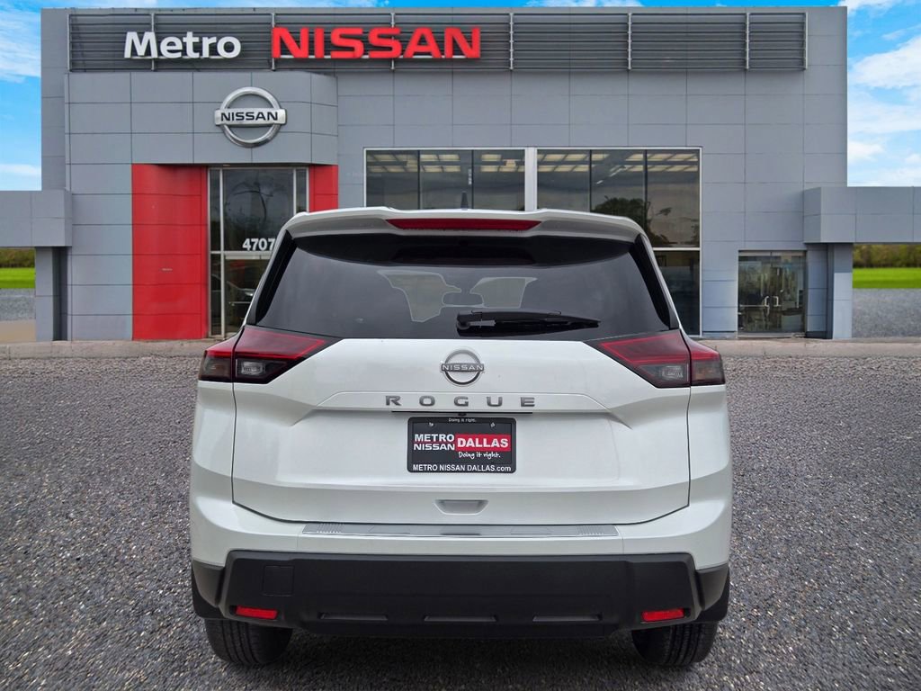 New 2026 Nissan Rogue SV FWD image 5