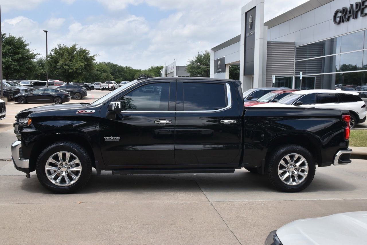 Used 2021 Chevrolet Silverado 1500 LTZ w/ LTZ Premium Texas Edition AWD/4WD image 12