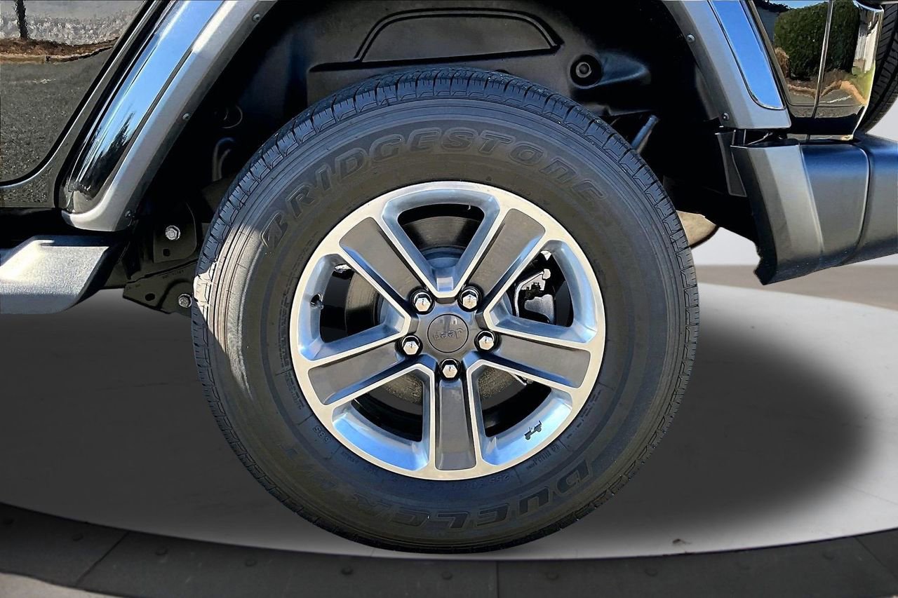 Certified 2023 Jeep Wrangler Sahara w/ Cold Weather Group image 35