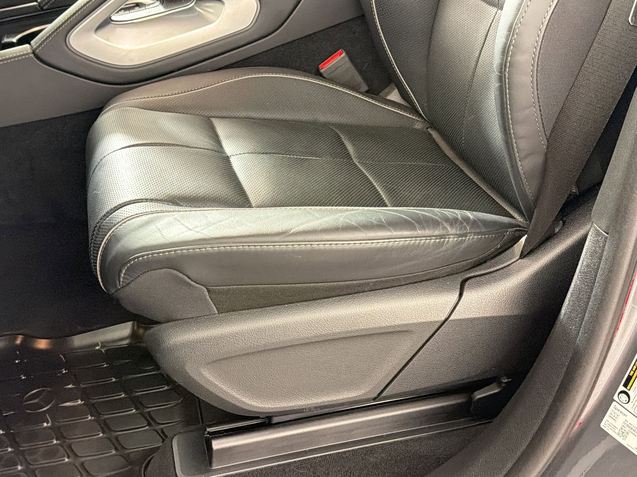 Used 2023 Mercedes-Benz GLS 450 4MATIC image 14
