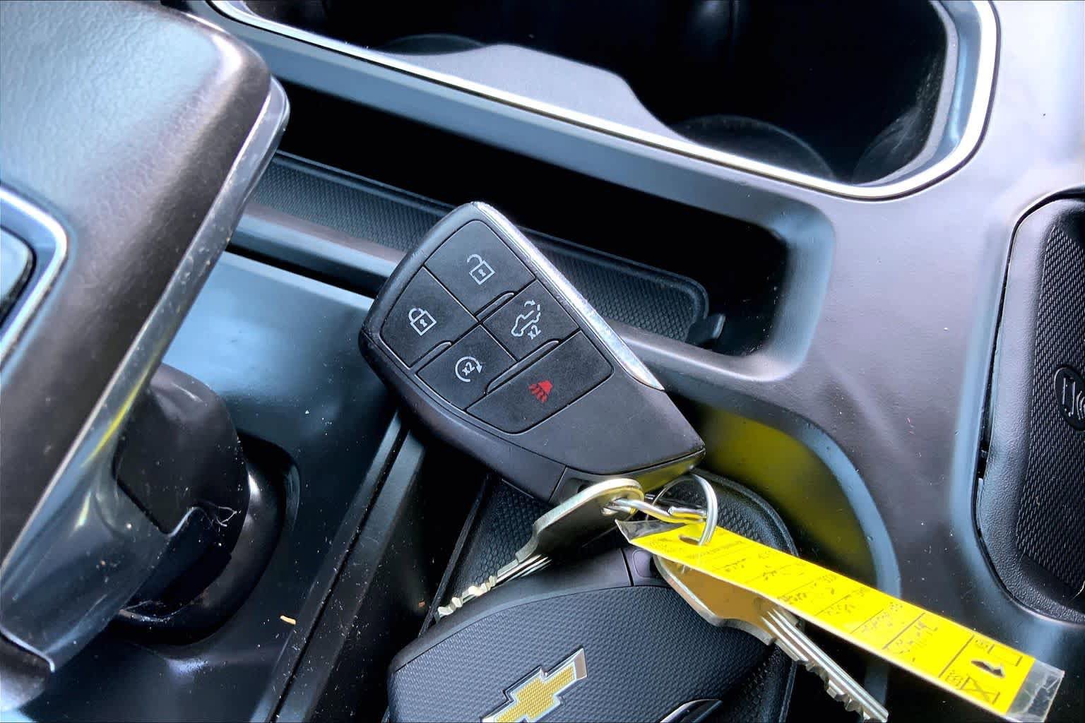 Used 2022 Chevrolet Silverado 1500 RST AWD/4WD image 15