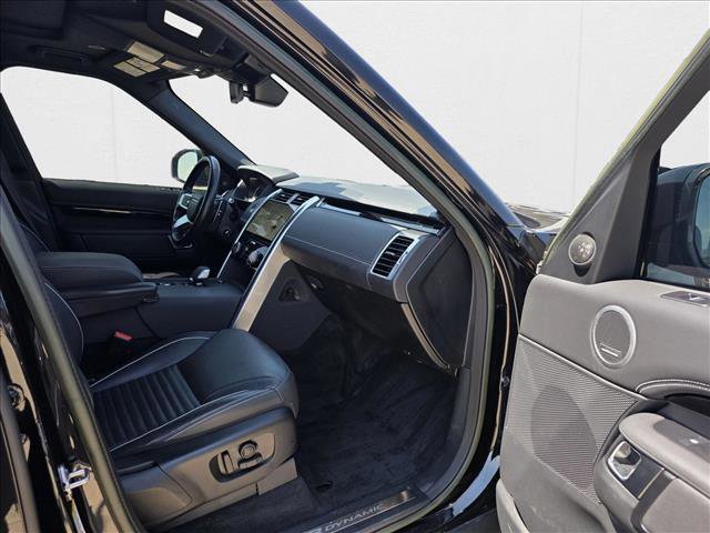 Used 2023 Land Rover Discovery S R-Dynamic image 11