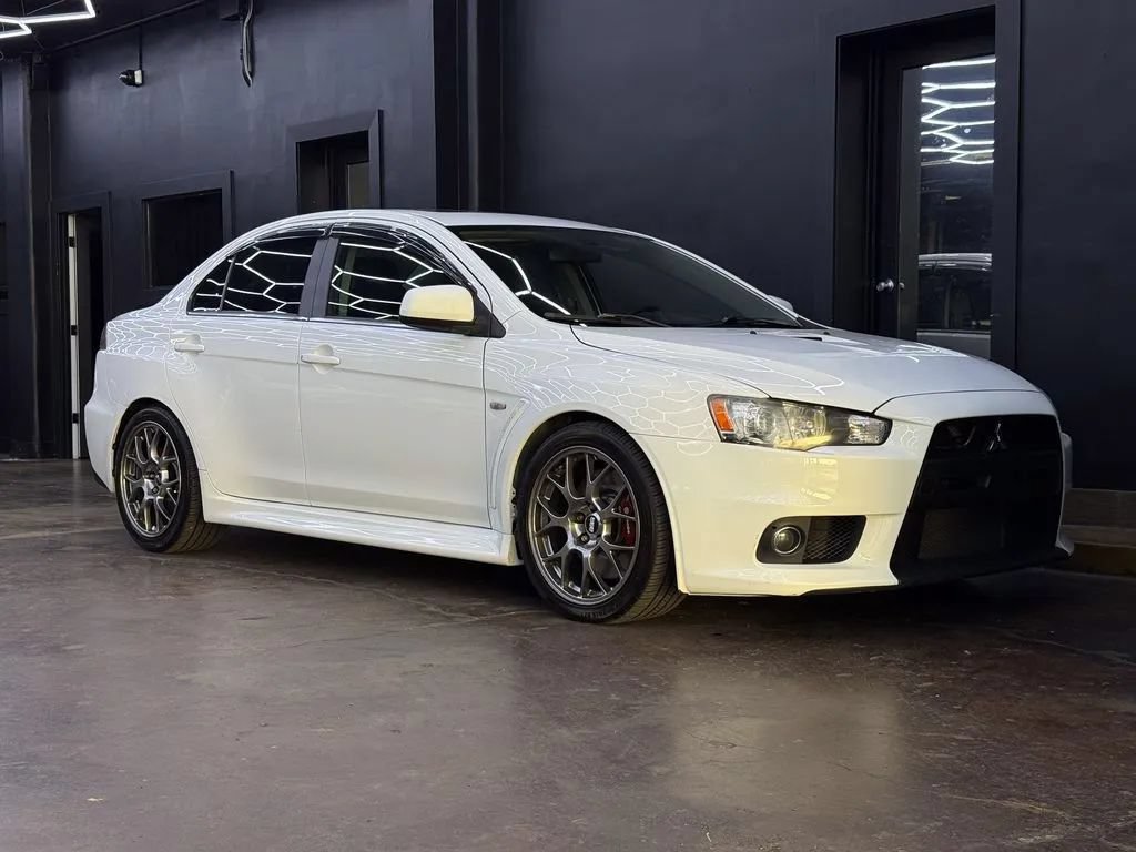 Used 2011 Mitsubishi Lancer Evolution MR AWD/4WD image 11