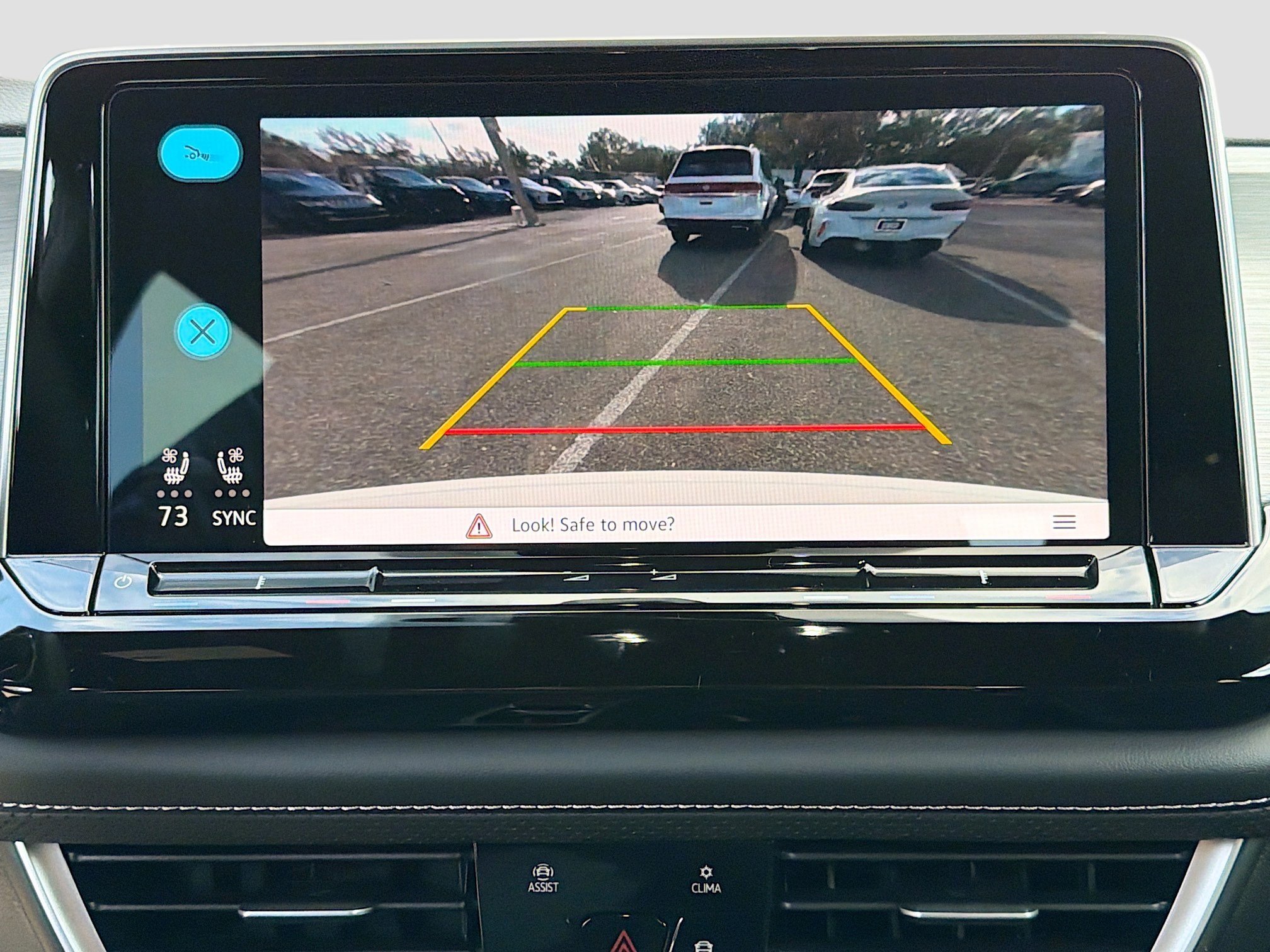 Used 2026 Volkswagen Atlas Cross Sport SE FWD image 32