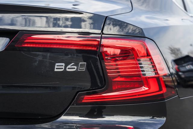 Certified 2023 Volvo S90 B6 Ultimate w/ Protection Package image 7