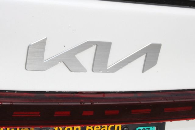 Used 2024 Kia Forte GT-Line FWD image 7