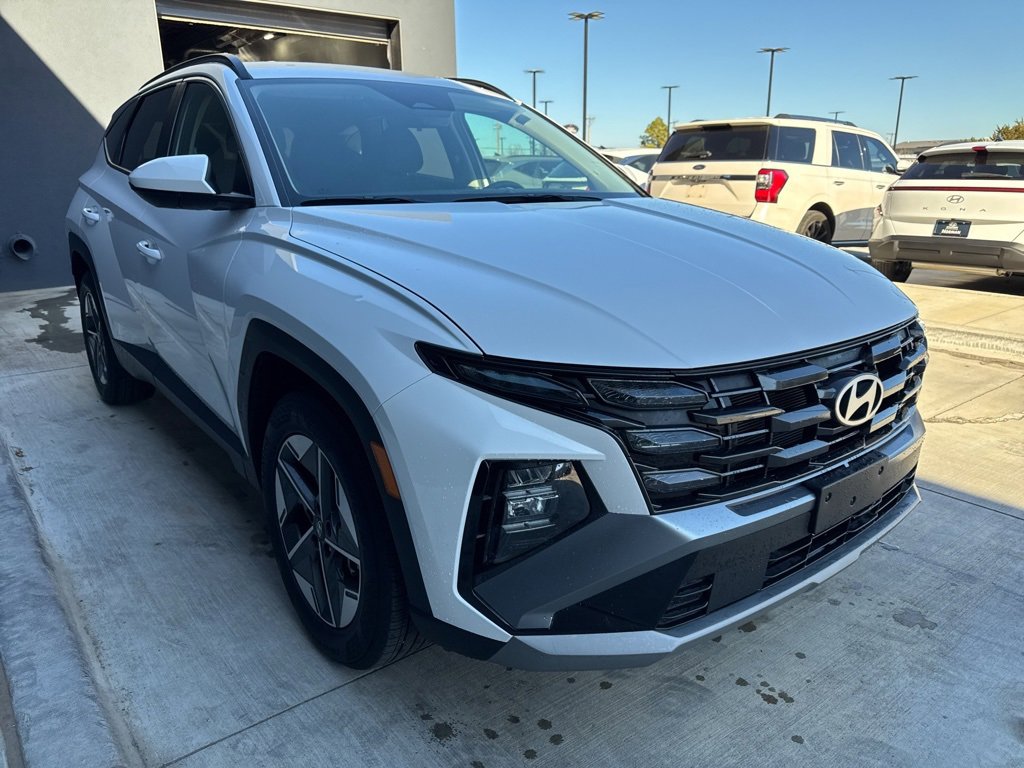 Used 2025 Hyundai Tucson SEL image 3