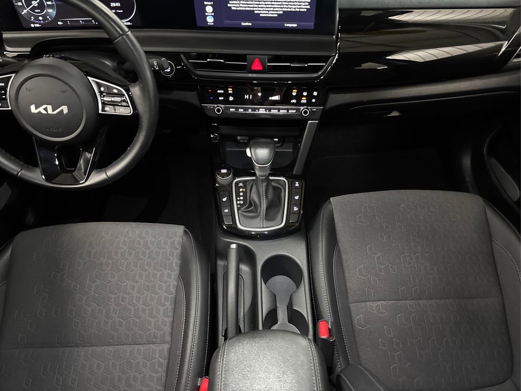 Certified 2024 Kia Seltos S image 19