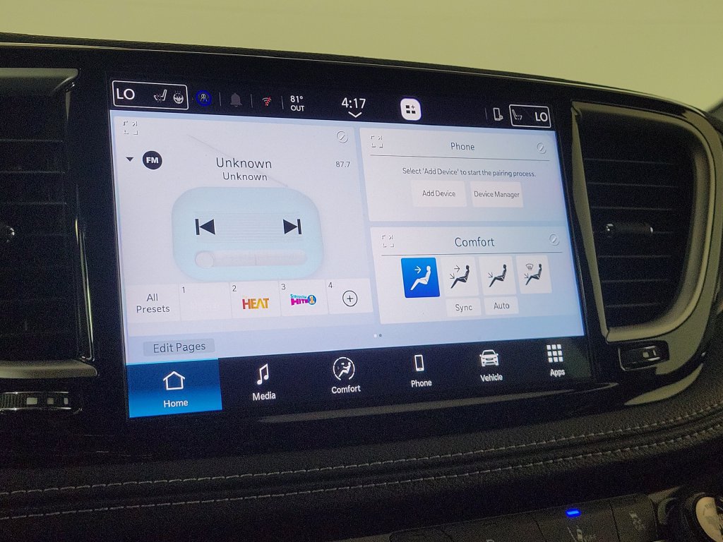 New 2027 Chrysler Pacifica Select FWD image 18