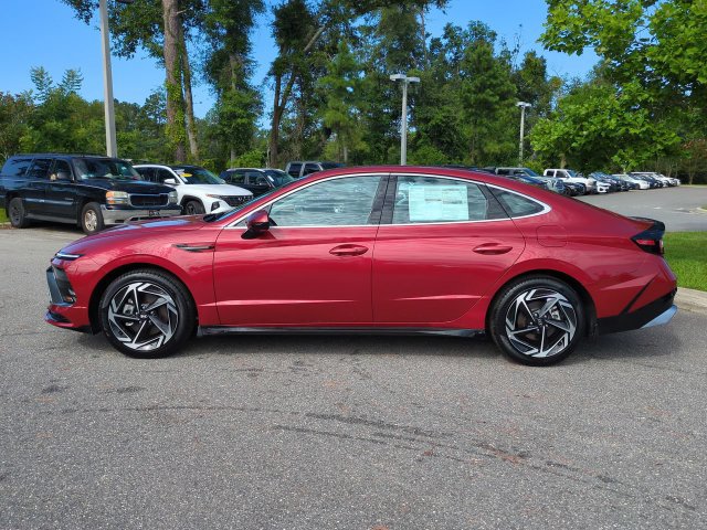 New 2026 Hyundai Sonata SEL FWD image 8
