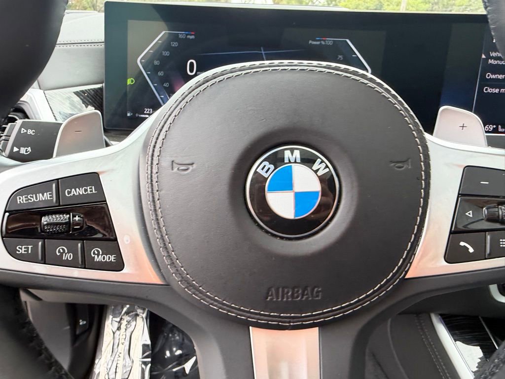 Used 2024 BMW X5 sDrive40i w/ M Sport Package image 18