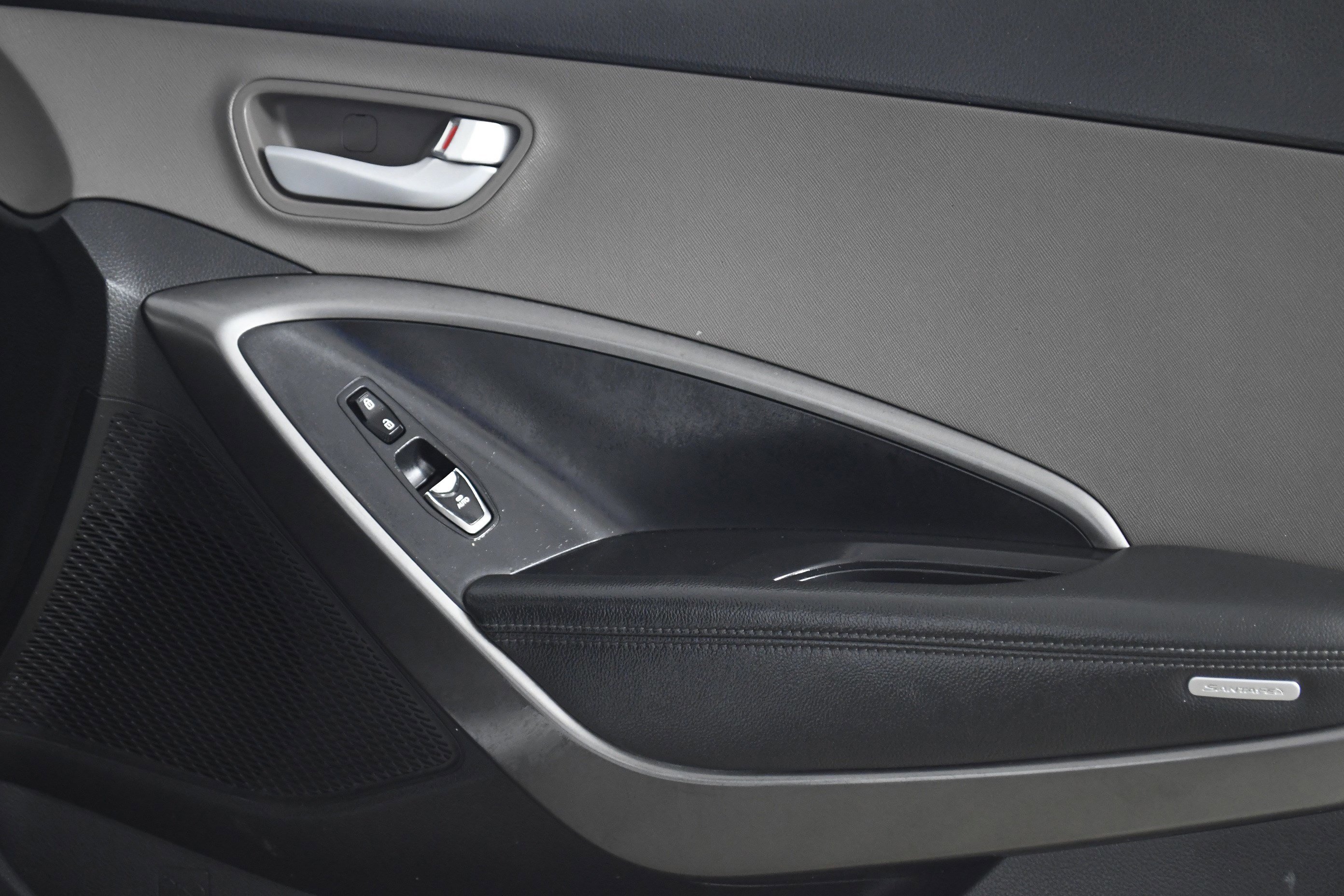 Used 2017 Hyundai Santa Fe Sport image 28