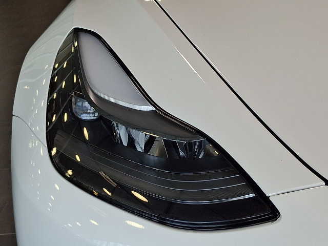 Used 2023 Tesla Model 3 Standard Range RWD image 11