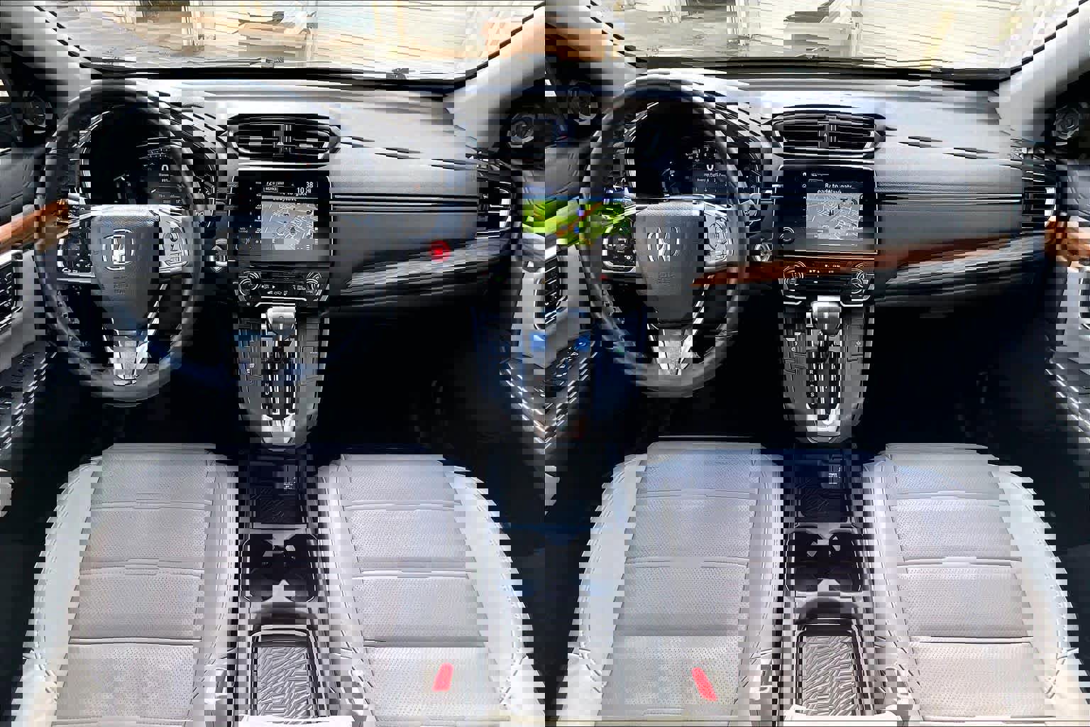 Used 2018 Honda CR-V Touring image 15