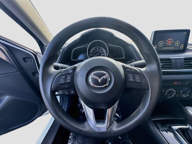 Used 2016 MAZDA MAZDA3 i Sport w/ Preferred Equipment Package FWD image 14