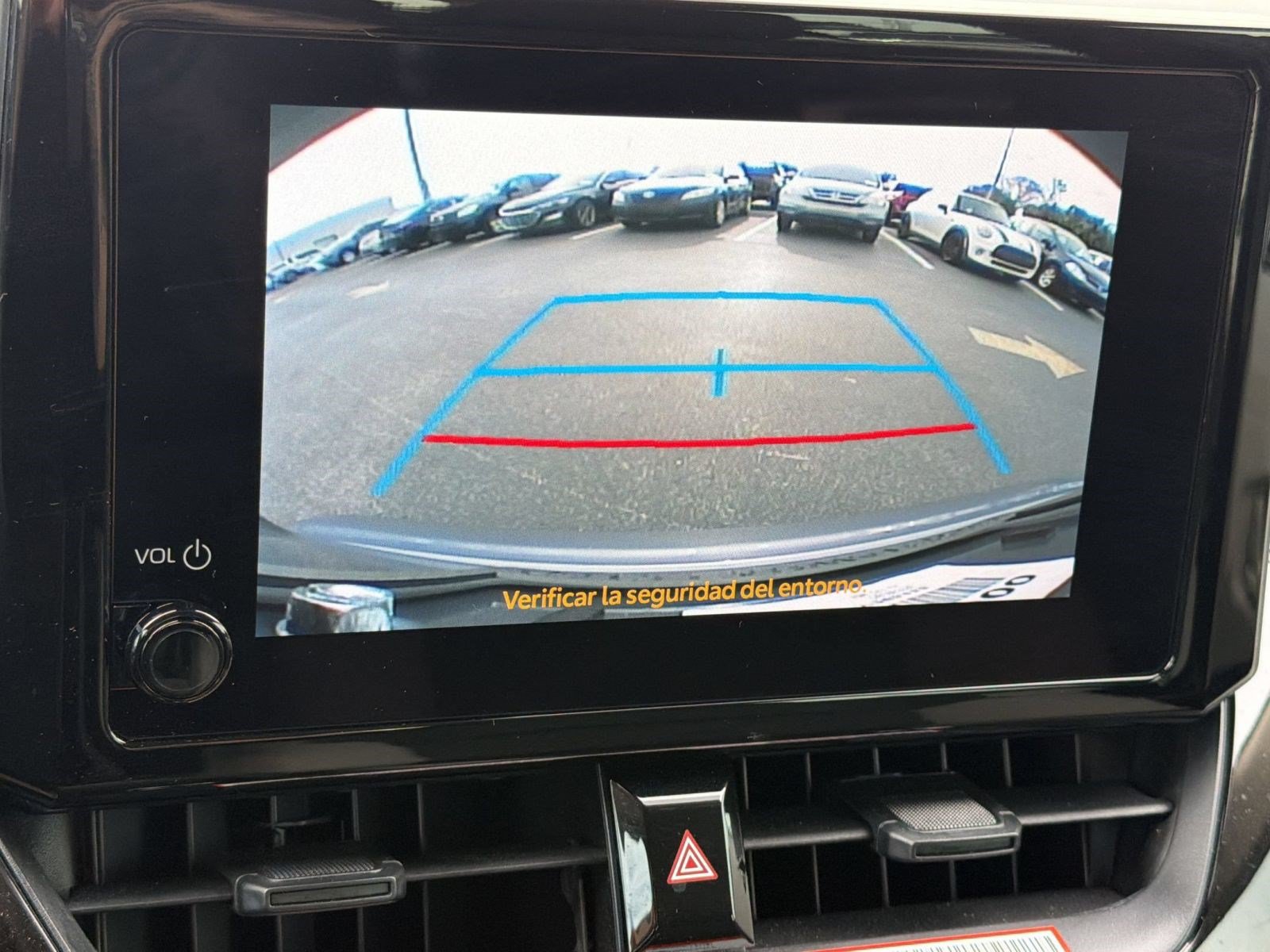 Used 2025 Toyota Corolla LE FWD image 18