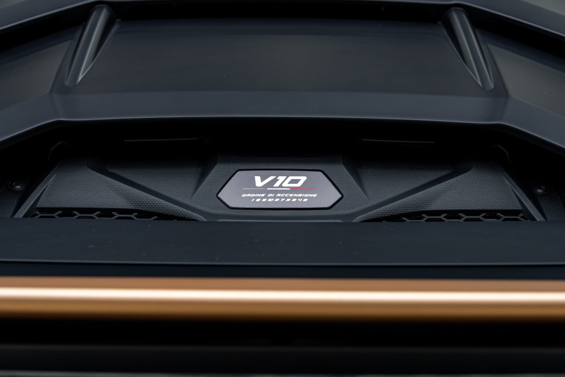 Used 2024 Lamborghini Huracan Sterrato AWD/4WD image 31