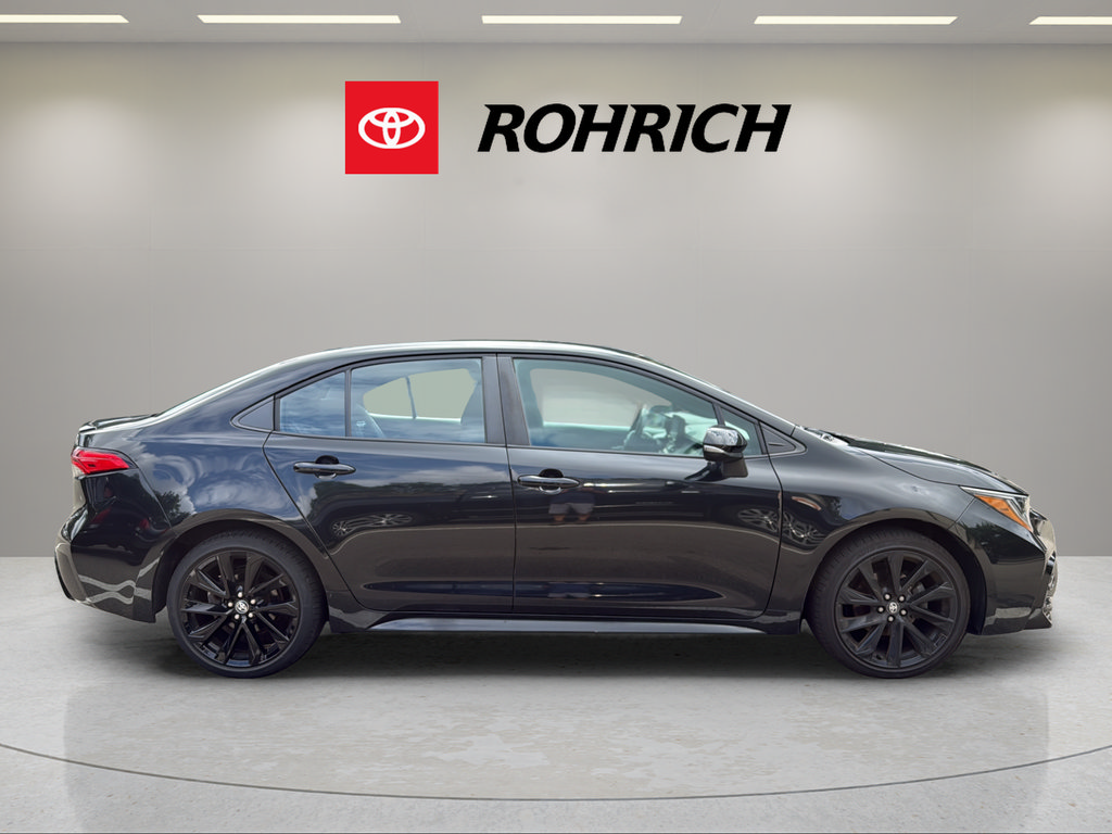 Used 2022 Toyota Corolla SE FWD image 5