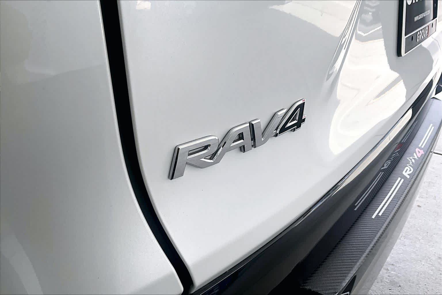 Certified 2023 Toyota RAV4 SE w/ Convenience Package AWD/4WD image 10