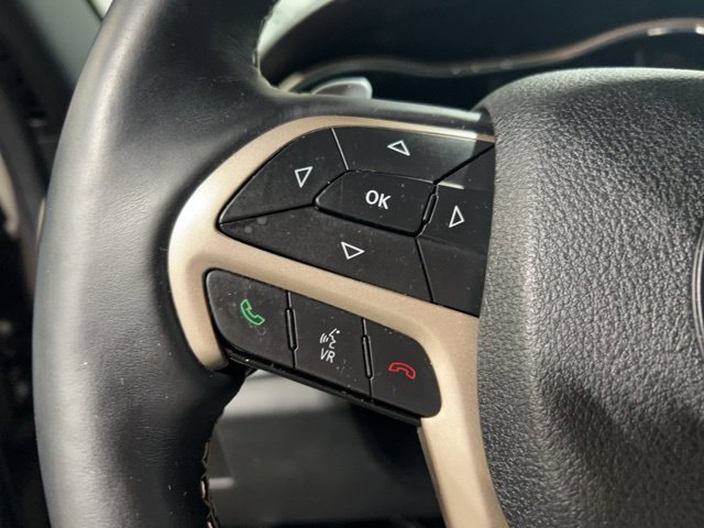 Used 2017 Jeep Grand Cherokee Limited AWD/4WD image 21