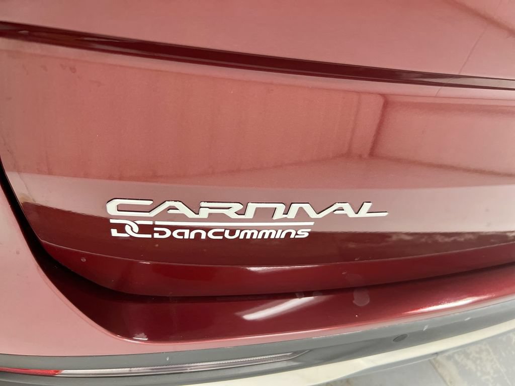 Used 2024 Kia Carnival SX FWD image 26