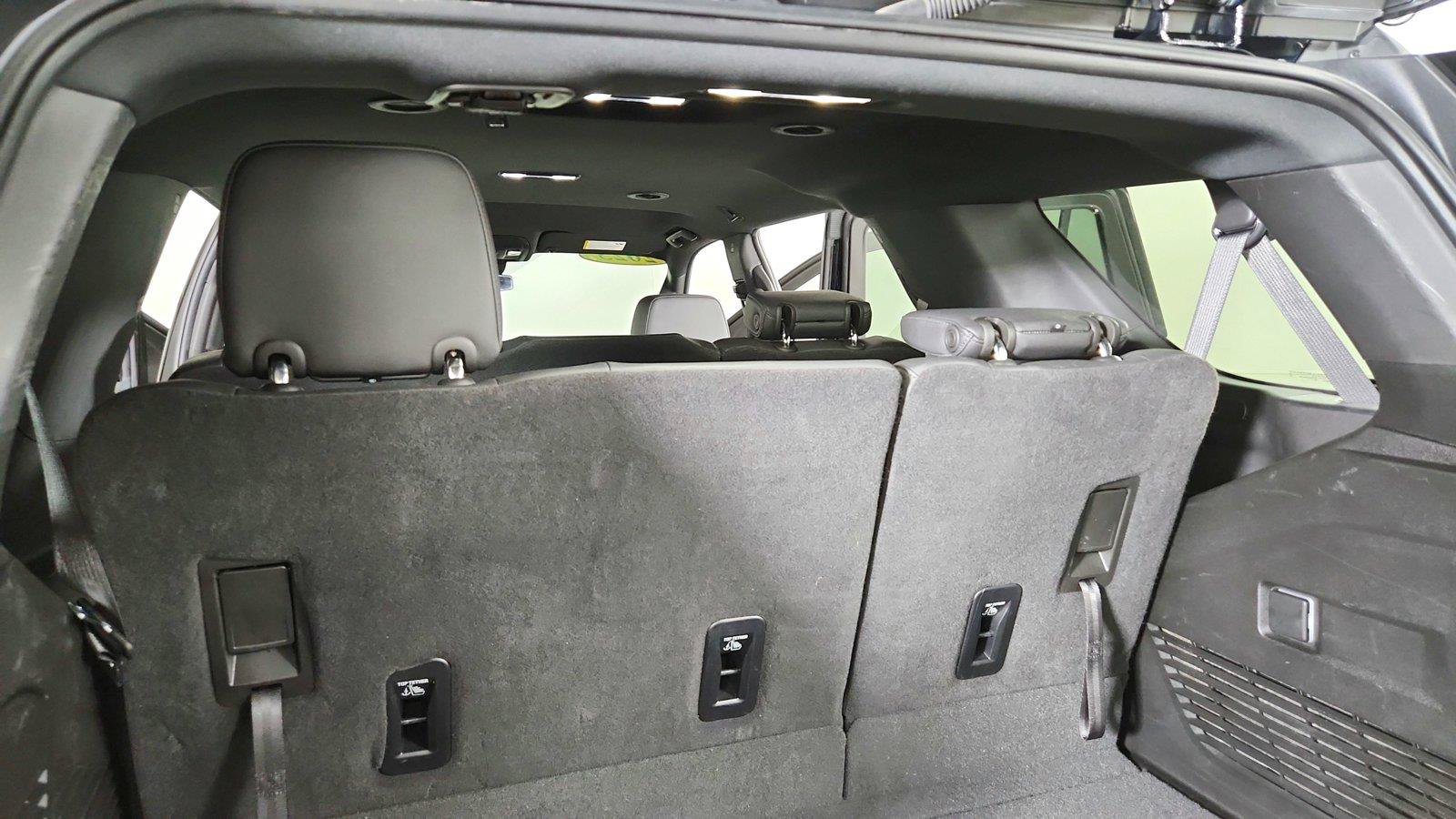 Used 2025 Chevrolet Tahoe LT AWD/4WD image 25