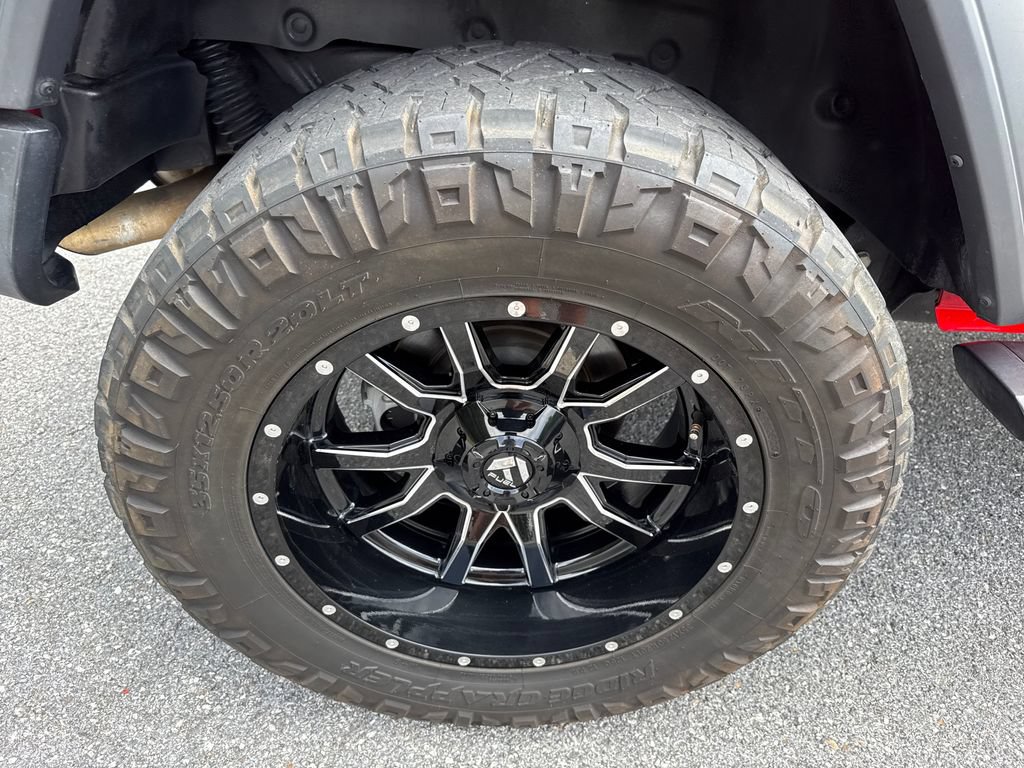 Used 2018 Jeep Wrangler Unlimited Sport S AWD/4WD image 17