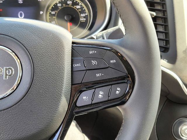 Used 2023 Jeep Cherokee Altitude Lux w/ Lux Elite Package image 23