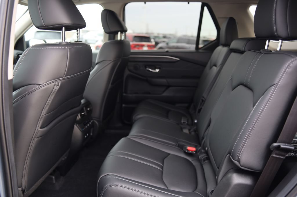 New 2026 Honda Pilot Touring image 29