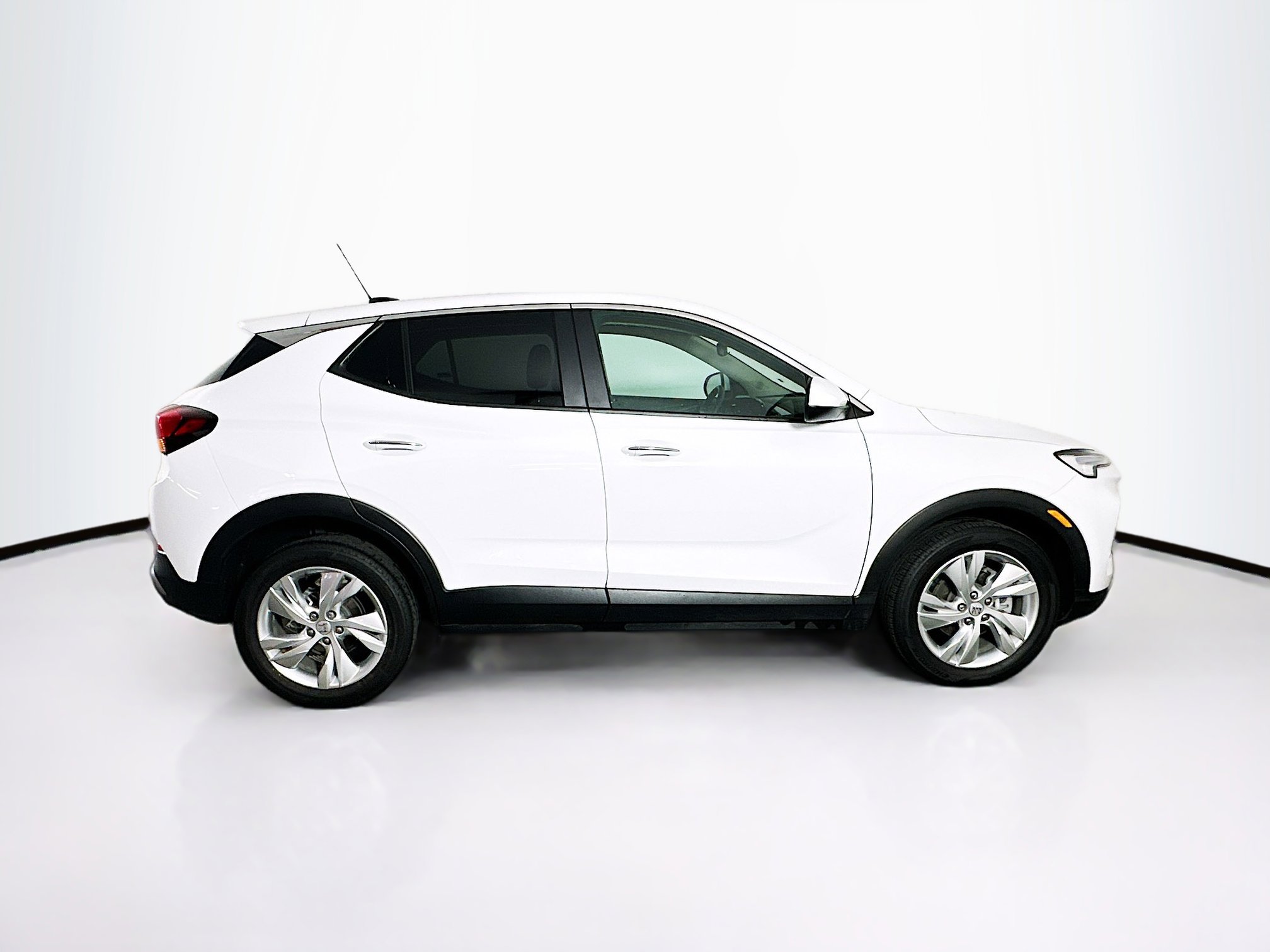 Used 2025 Buick Encore GX Preferred FWD image 10