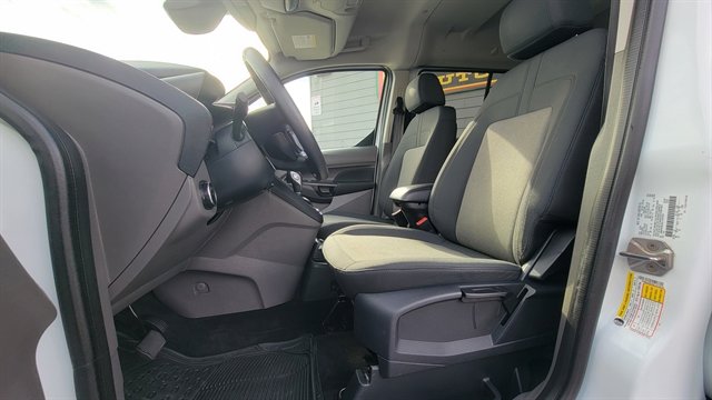 Used 2020 Ford Transit Connect XL image 6