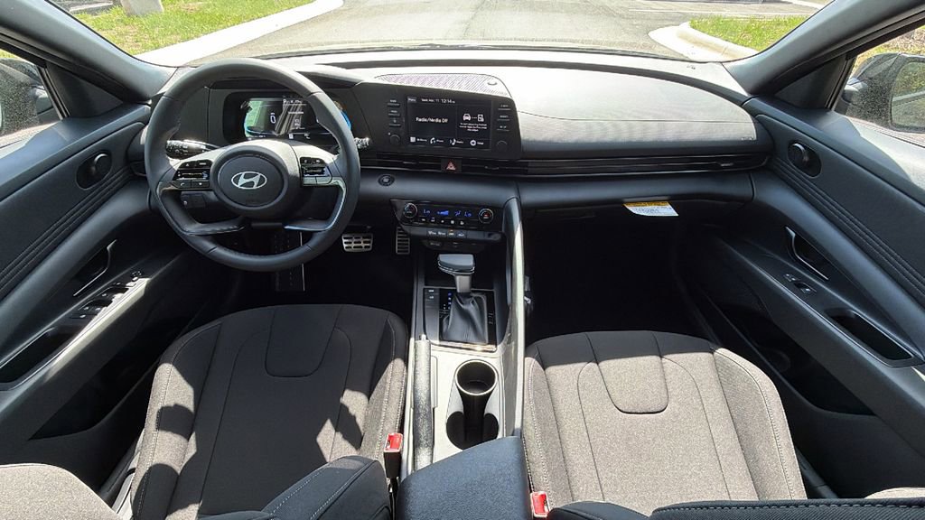 New 2026 Hyundai Elantra Sport image 21