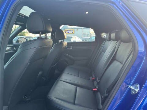 Used 2023 Acura Integra A-Spec FWD image 18