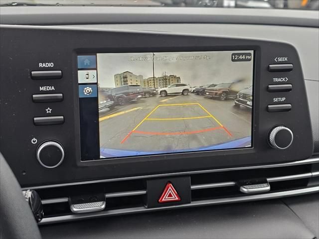 New 2026 Hyundai Elantra SE FWD image 21