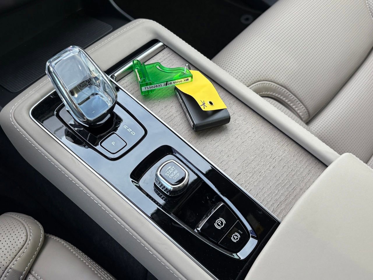 New 2026 Volvo XC90 T8 Ultra w/ Lounge Package image 14