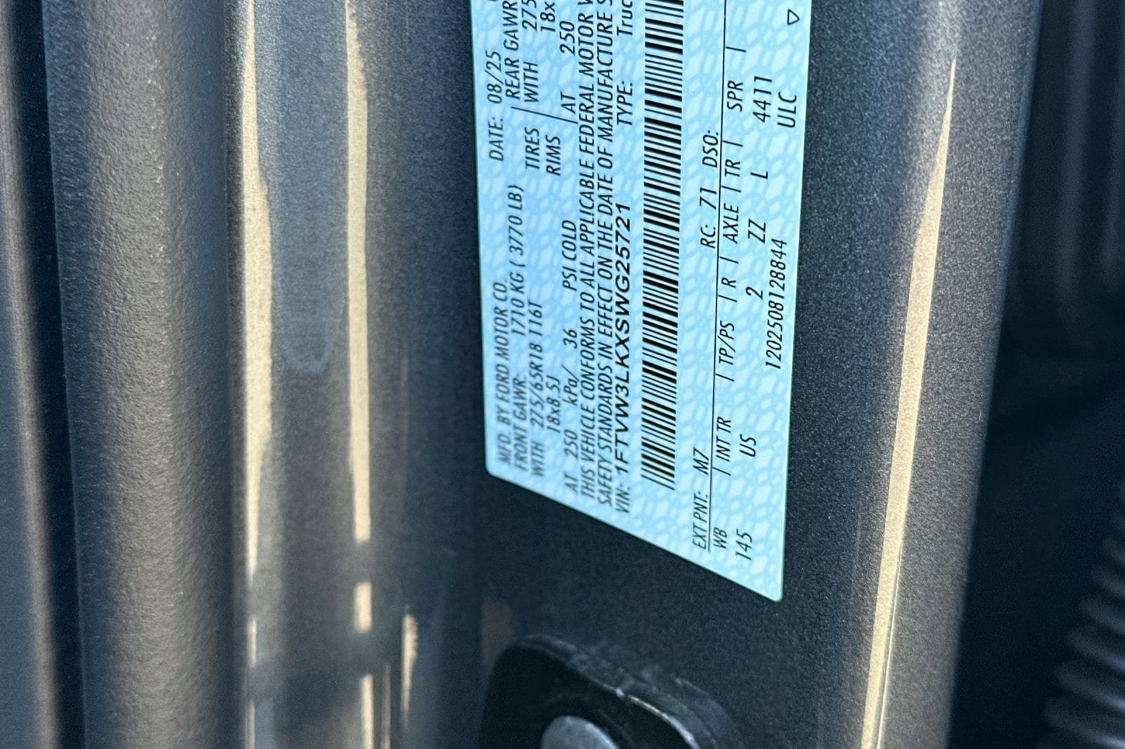 Certified 2025 Ford F150 Lightning XLT AWD/4WD image 33