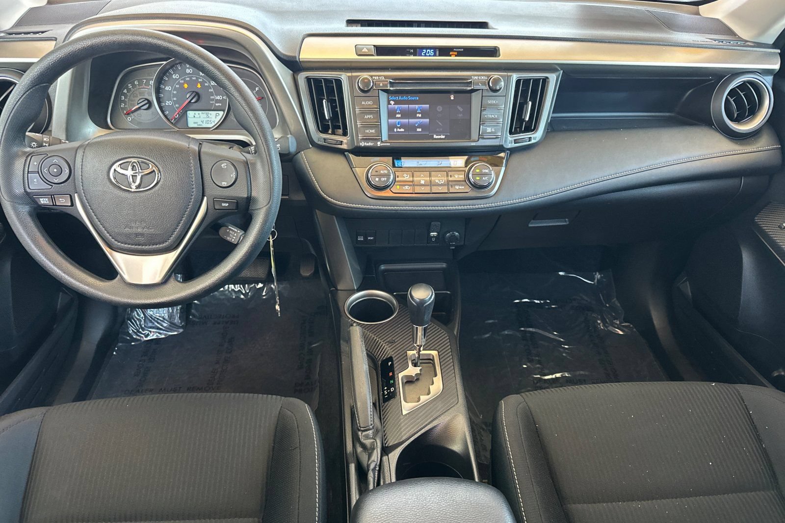 Used 2015 Toyota RAV4 XLE AWD/4WD image 15