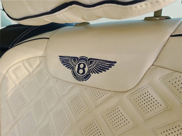 Used 2021 Bentley Flying Spur V8 image 14