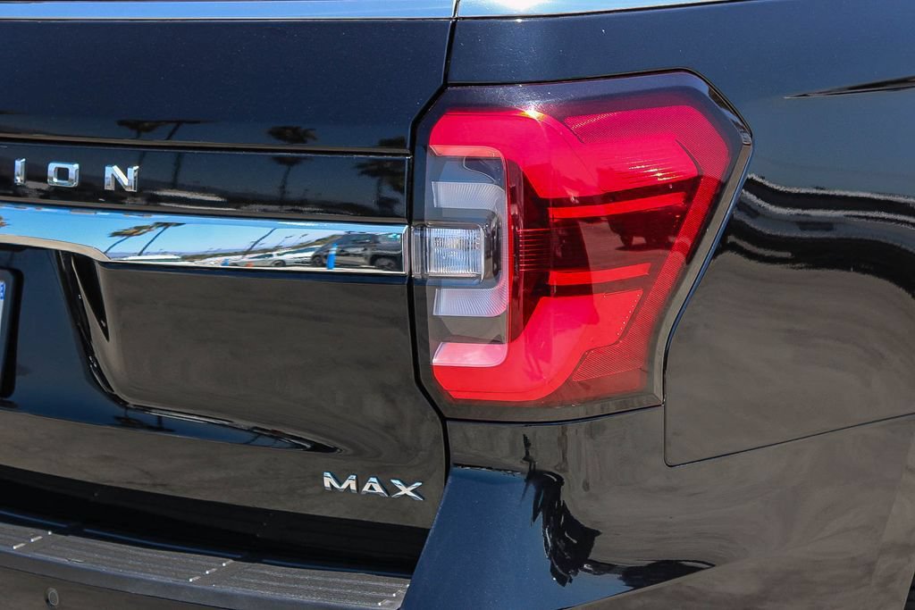 Used 2024 Ford Expedition Max Limited RWD image 10
