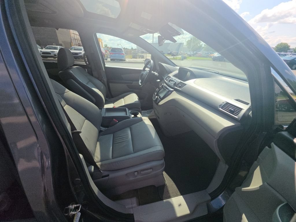 Used 2016 Honda Odyssey Touring image 33