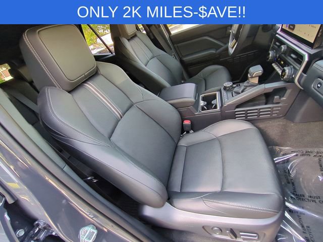 Used 2026 Toyota 4Runner Limited AWD/4WD image 37