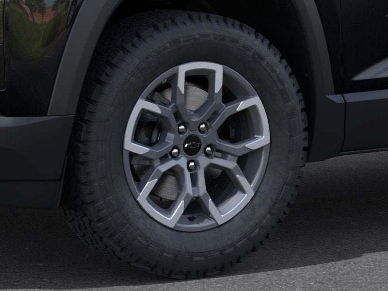 New 2026 Chevrolet Equinox ACTIV w/ LPO, Floor Liner Package FWD image 9
