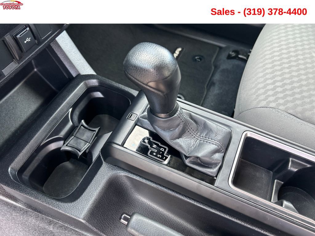 Used 2020 Toyota Tacoma SR AWD/4WD image 20