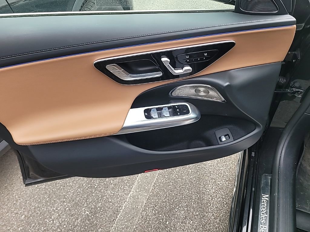 Certified 2025 Mercedes-Benz E 350 4MATIC Sedan image 15