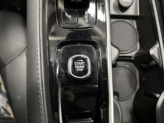 Used 2024 Volvo XC90 B5 Plus image 23