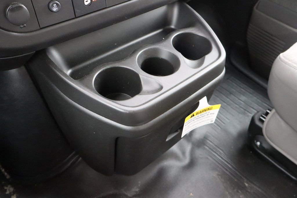 New 2025 Chevrolet Express 3500 Work Van w/ Power Convenience Package image 10