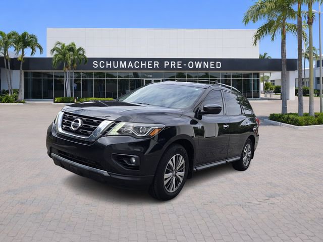 Used 2020 Nissan Pathfinder S image 3