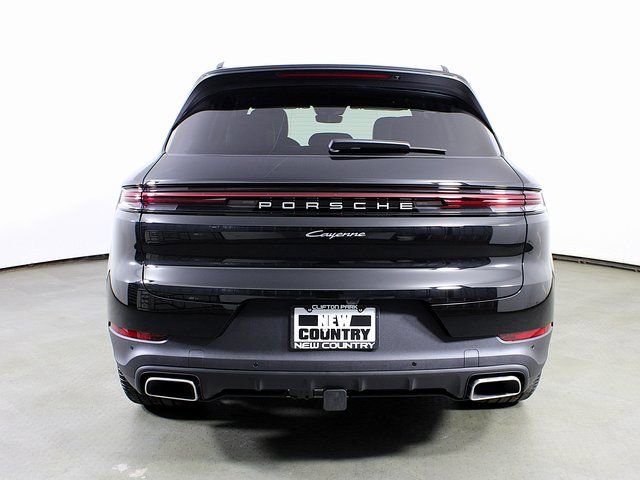 New 2026 Porsche Cayenne AWD/4WD image 6