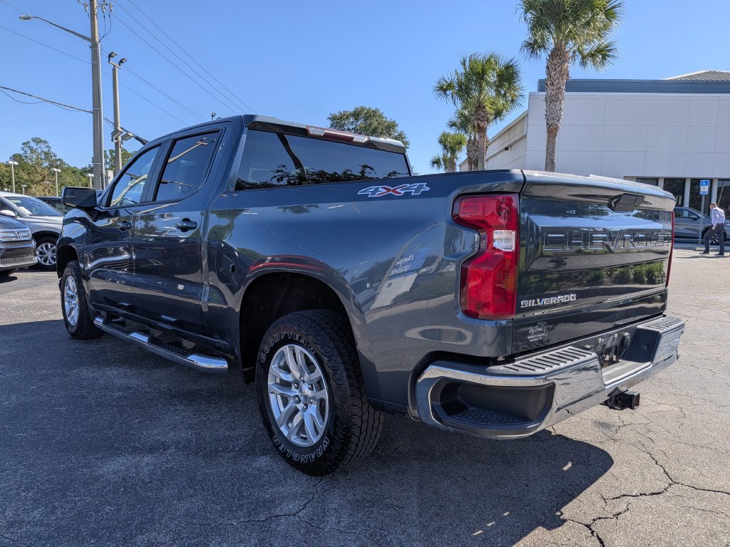 Used 2019 Chevrolet Silverado 1500 LT w/ All-Star Edition AWD/4WD image 6